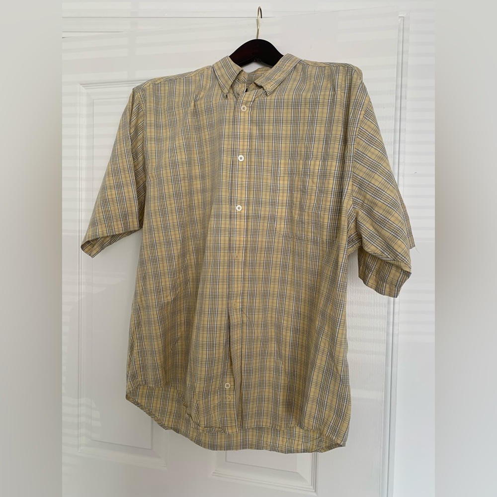 Yellow Casual Button Up Dress Shirt (LARGE)